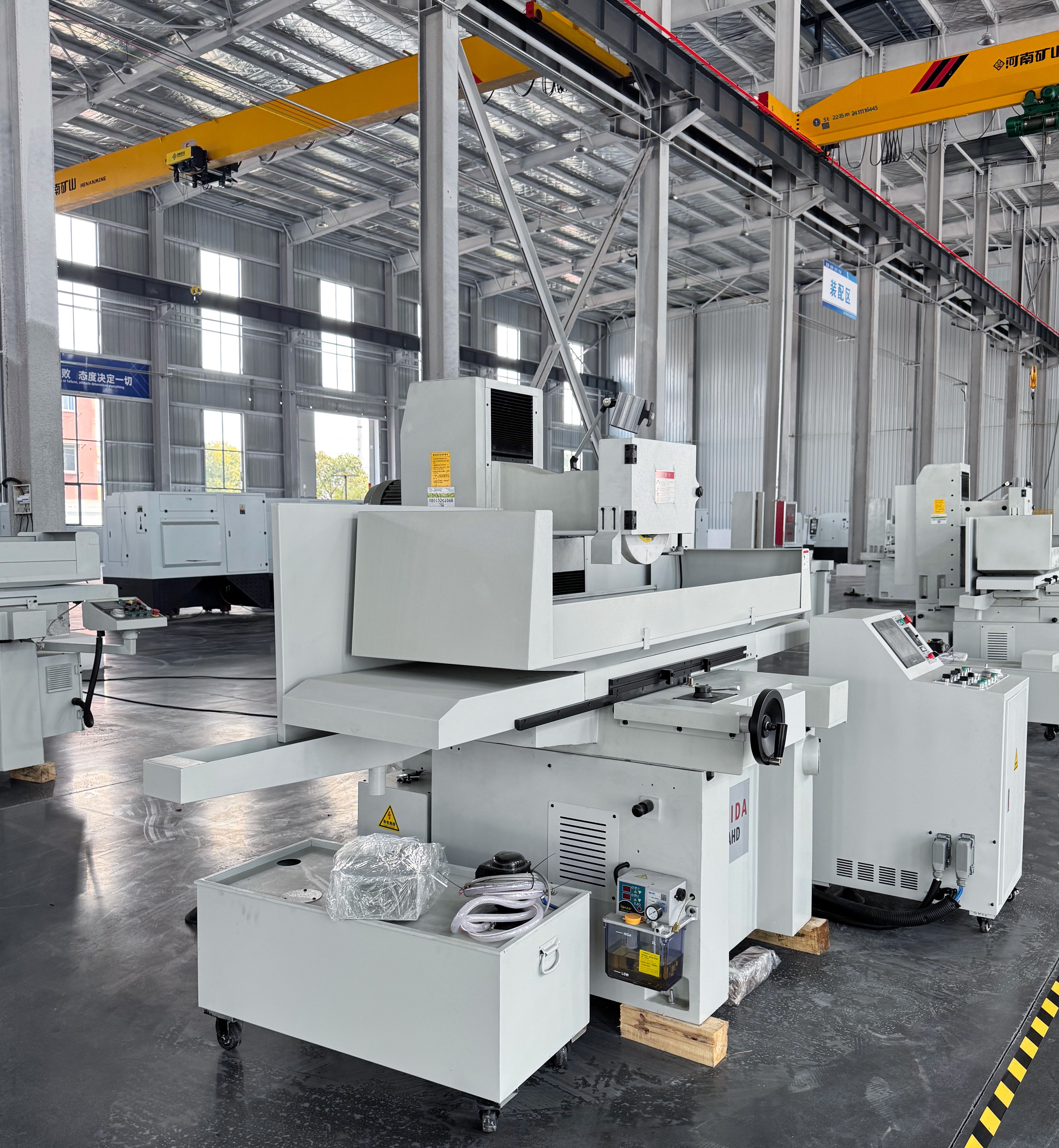 影響高精密平面磨床加工光潔度的因素